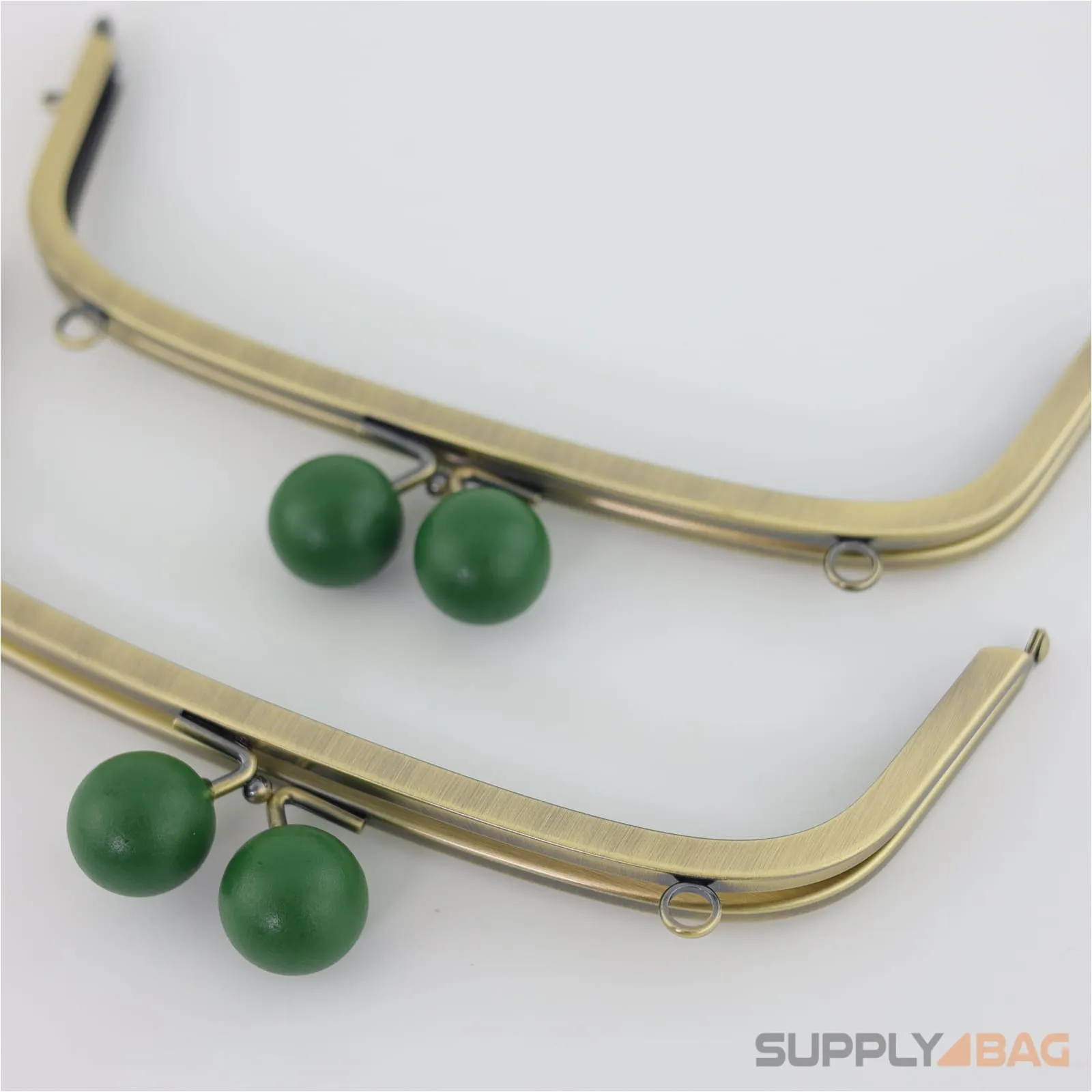 8.5 x 3 inch - Kisslock Clasp (Emerald) - Antique Brass Metal Purse Frame with O Rings