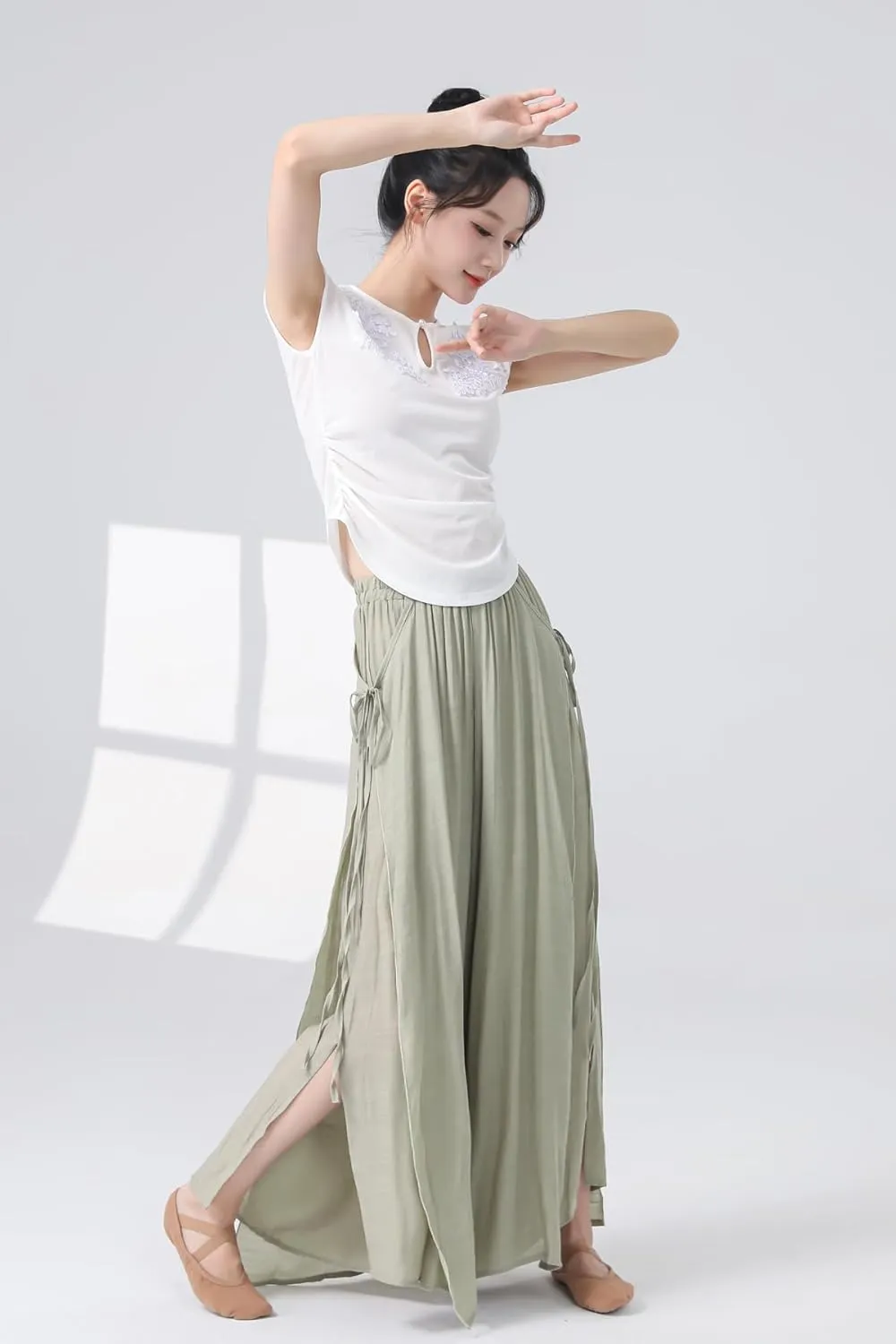 Angcoco Women's Elegant Double-Layer Wide-Leg Loose Fitting Pants for Dance Performance