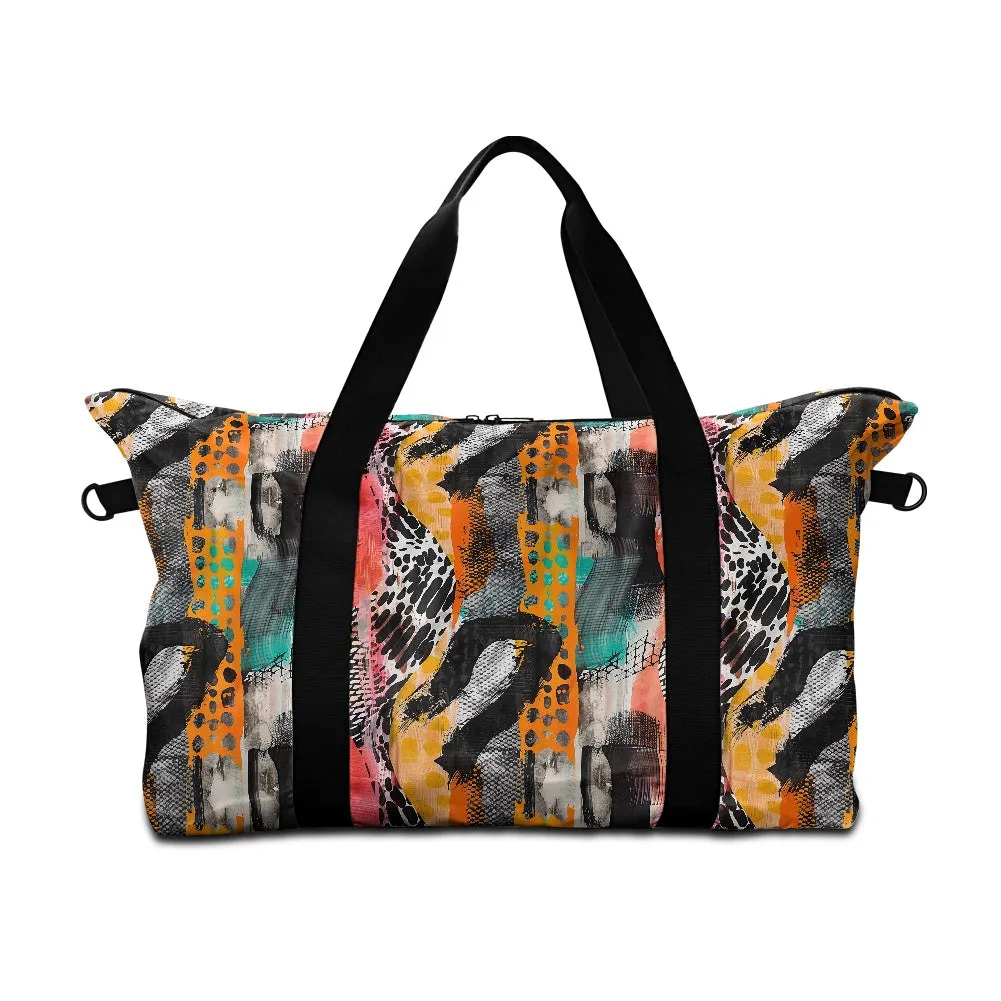 Animal prints with abstract elements Lightweight luggage