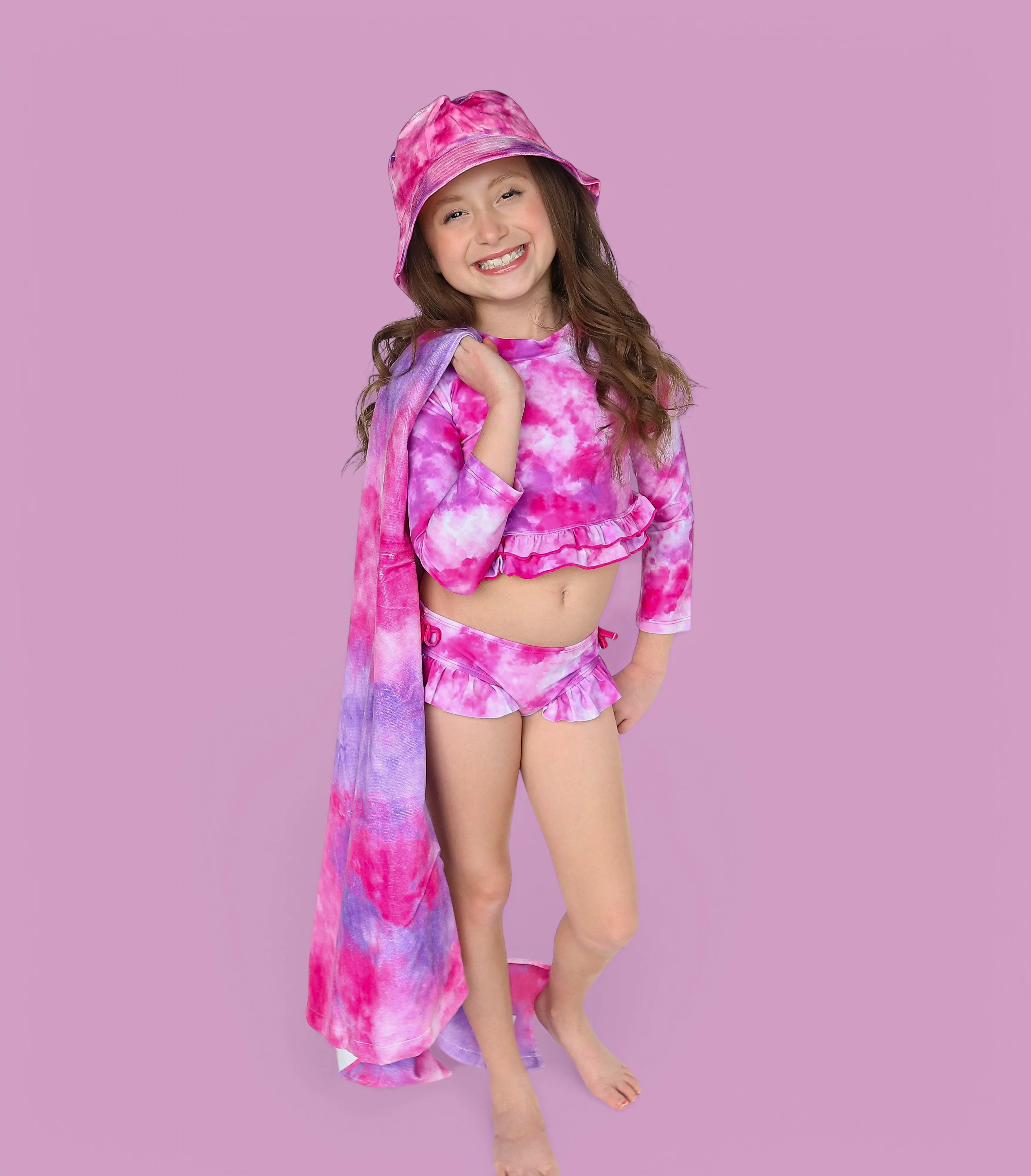 CANDY CLOUDS DREAM BUCKET HAT