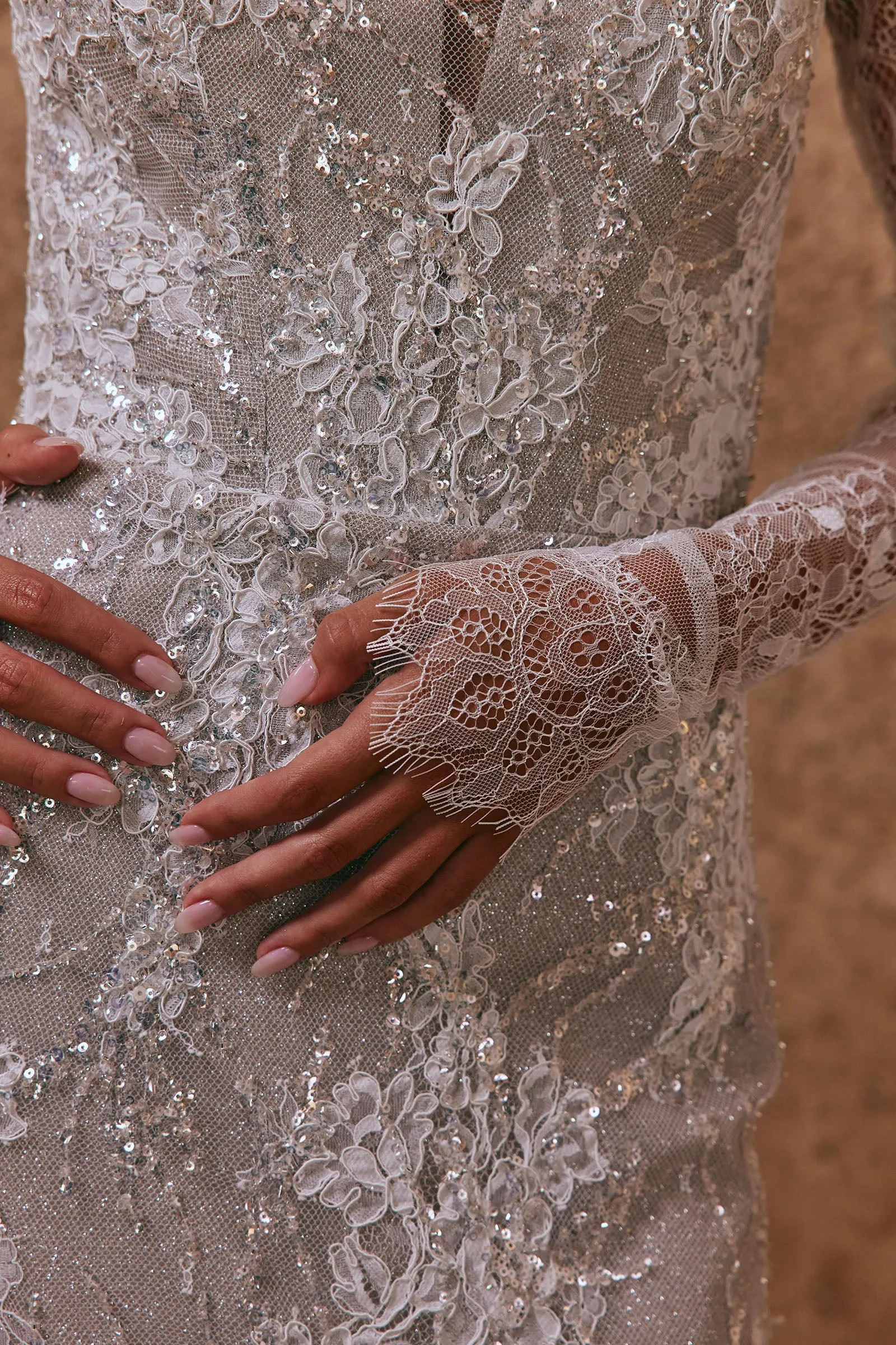 Chantilly Gloves
