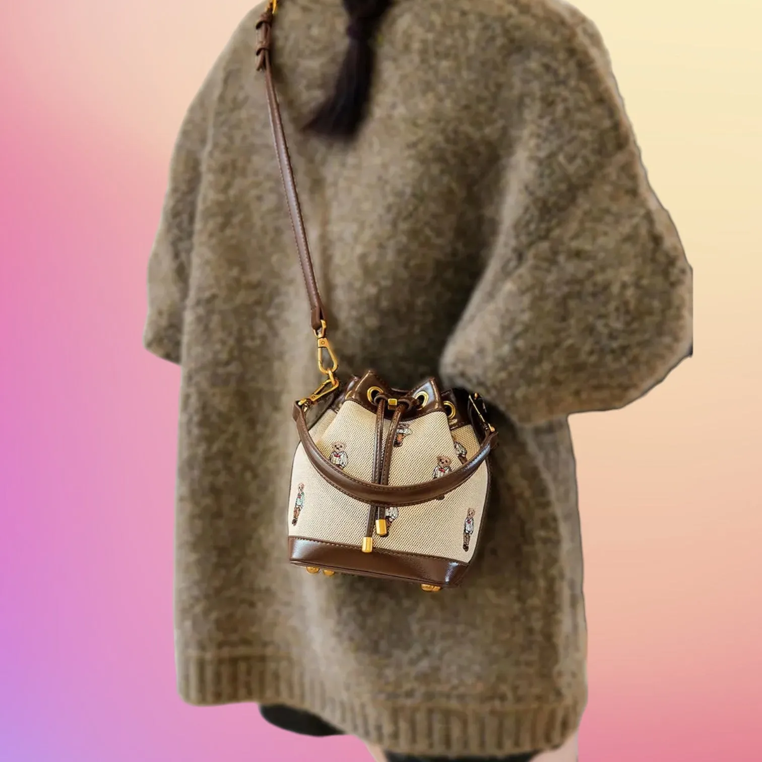 Charming Cartoon Bear Embroidered Bucket Crossbody Bag