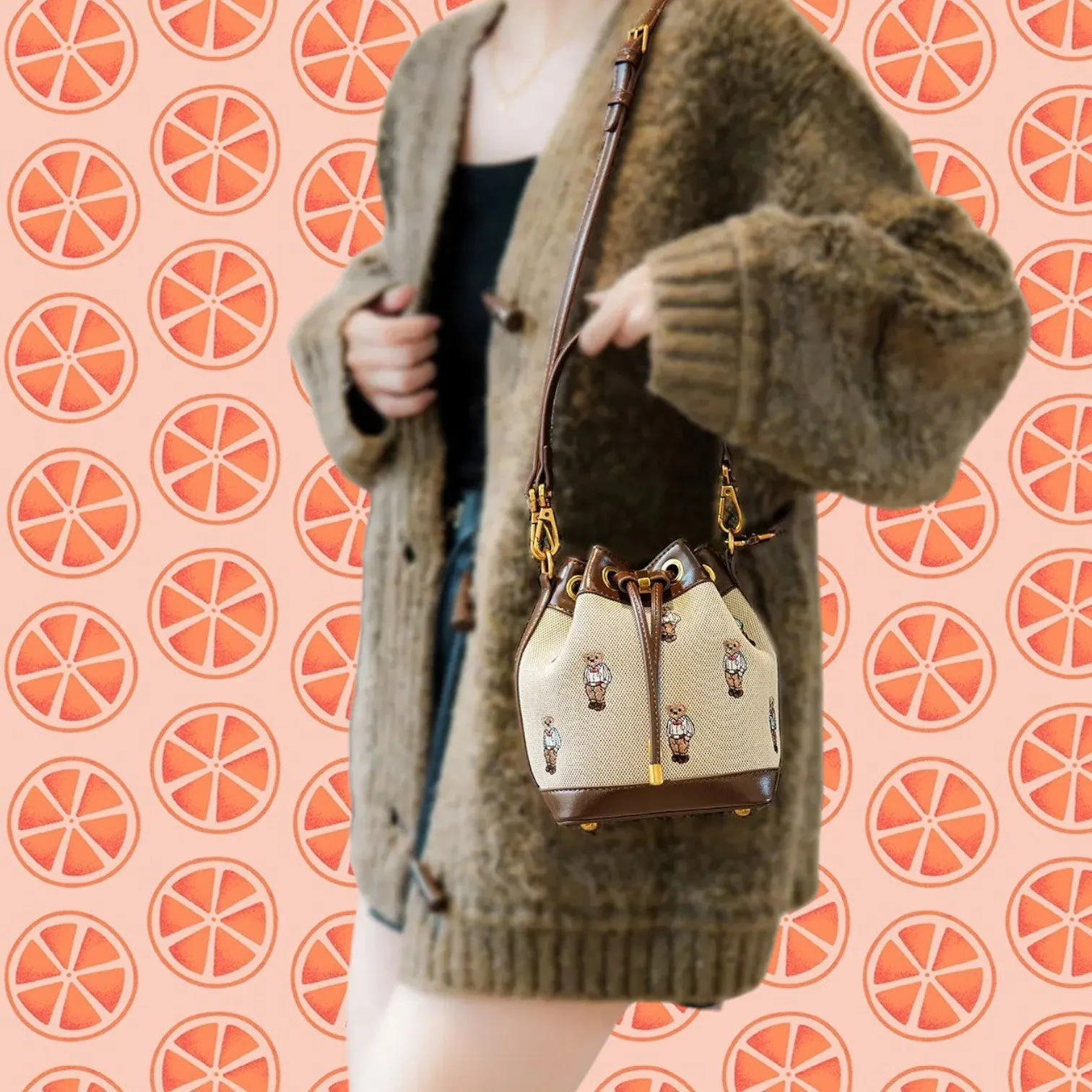 Charming Cartoon Bear Embroidered Bucket Crossbody Bag