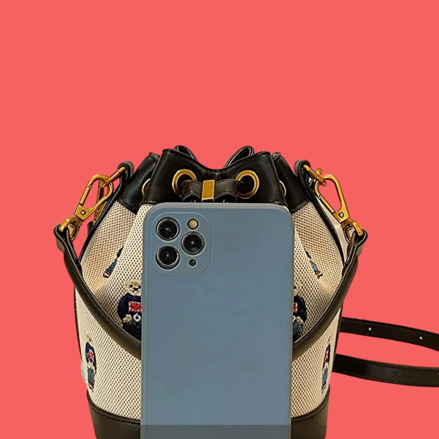 Charming Cartoon Bear Embroidered Bucket Crossbody Bag