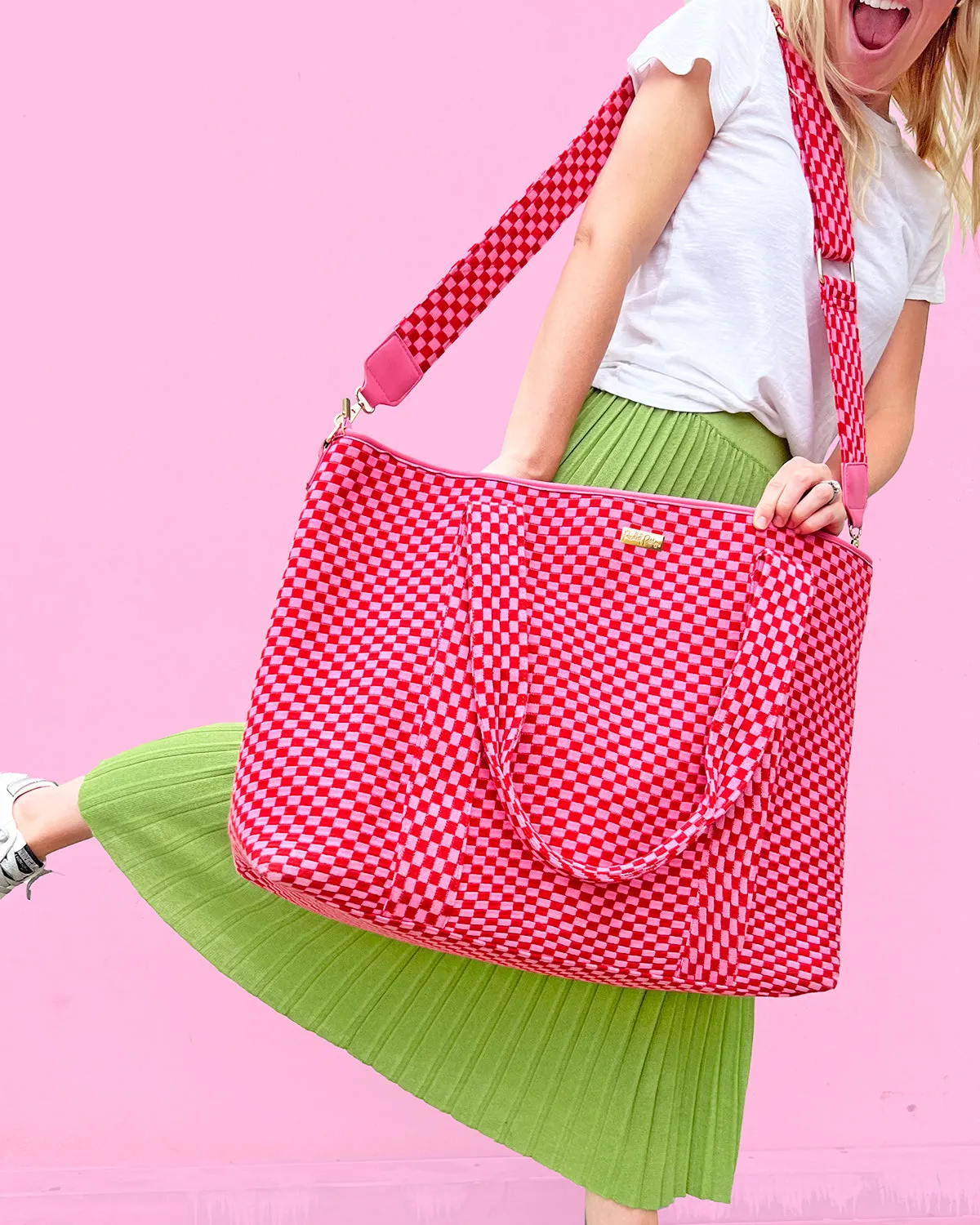 CHECK THIS XL WEEKENDER DUFFLE BAG