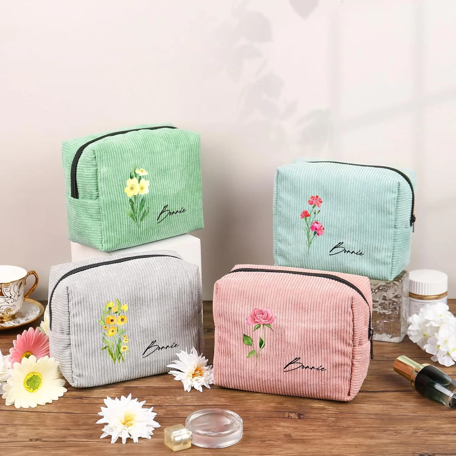 Custom Name Makeup Bags for Women Personalized Travel Cosmetic Bag with Birth Flower Portable Make Up Bags Customized Gifts for Women Mother Sister (Green)