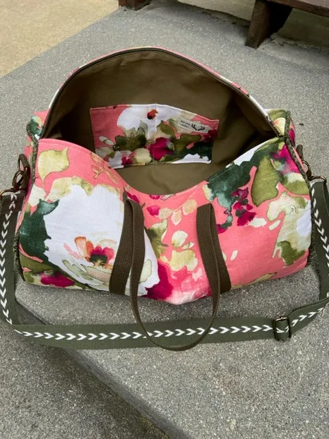 Dallas Duffel - Rose & Olive Duffel Bag - Travel Bag - Overnight Bag - Floral
