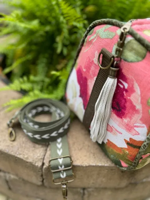 Dallas Duffel - Rose & Olive Duffel Bag - Travel Bag - Overnight Bag - Floral