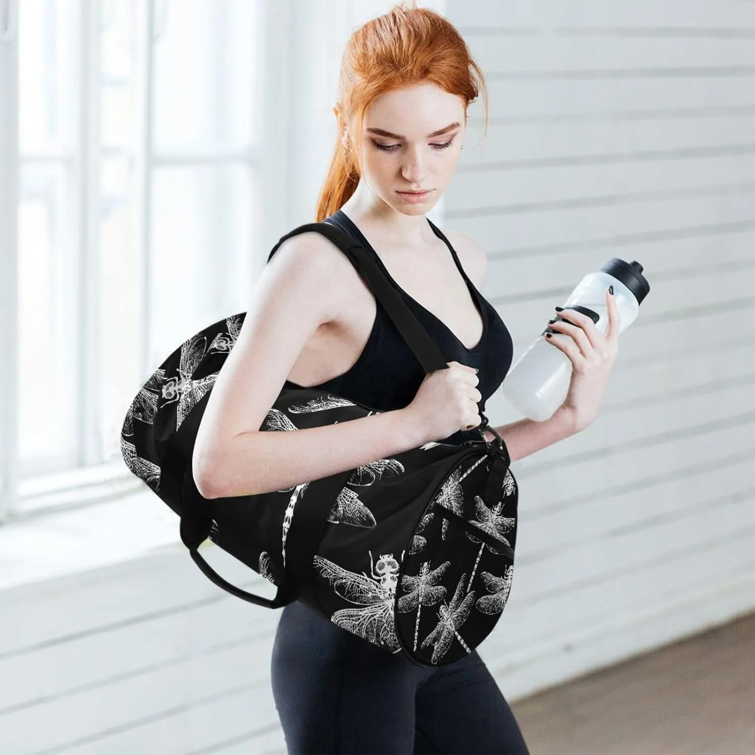 Dragonfly Black White Portable Gym Bag, Travel Bag, Luggage bag, Sports Bag, Toiletry Bag with Handles, Detachable Shoulder Strap 17.6 x 9 x 9 inch