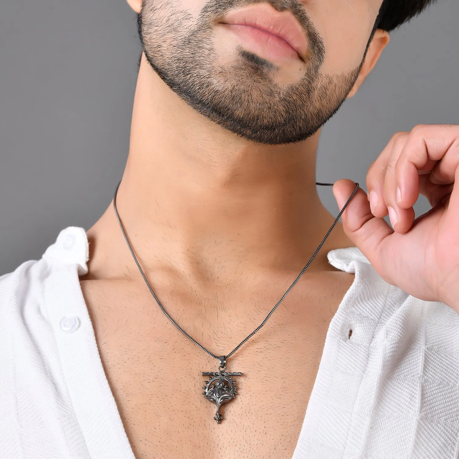 Eclipse Statement Bold Black Mens Pendant