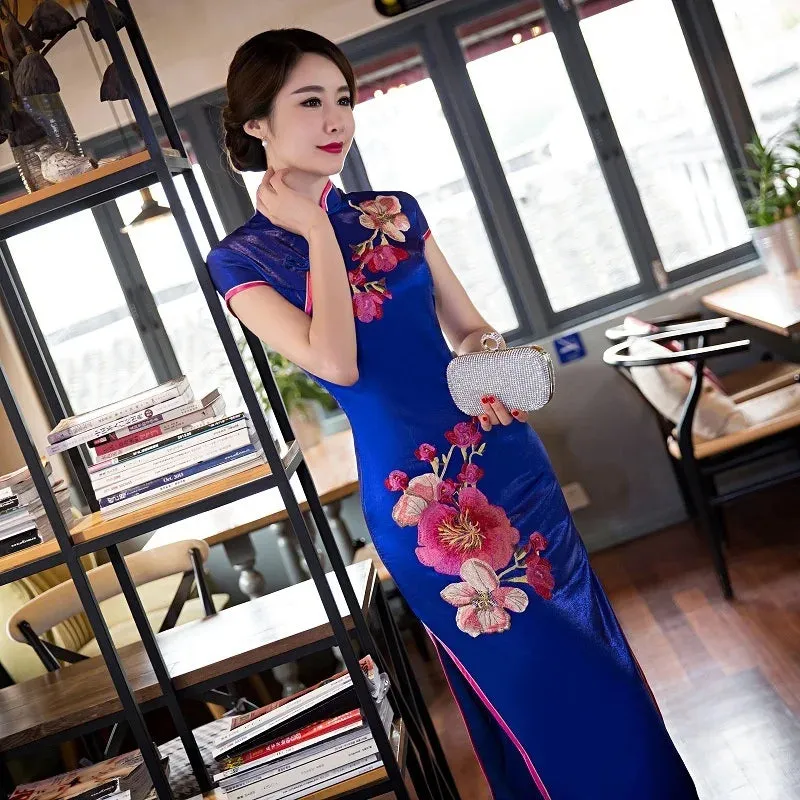 Elegant Women's Cheongsam Qipao Long Dress - Black/Red Embroidered Traditional Chinese Evening Party Gown