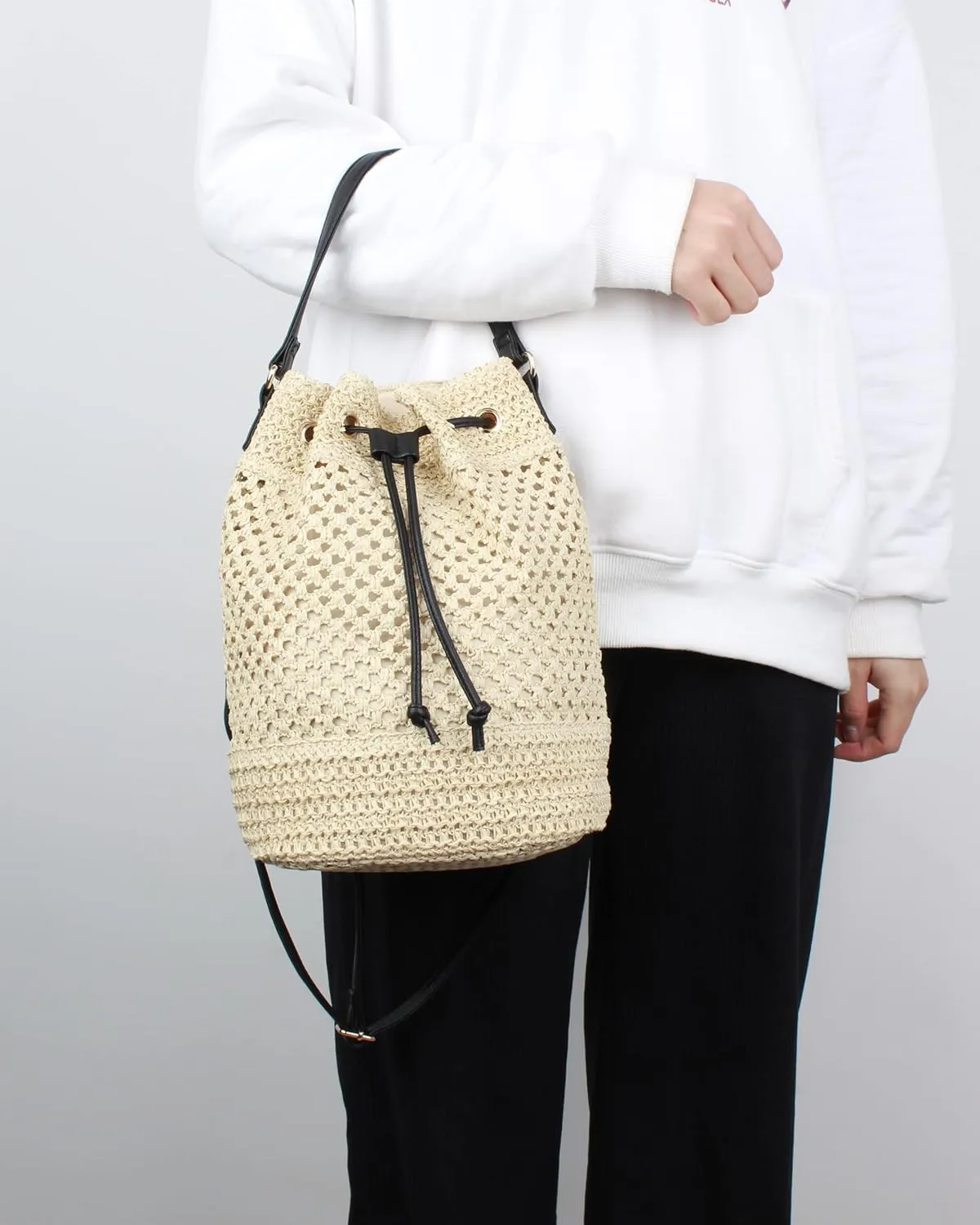 Goclothod Small Drawstring Shoulder Bag Straw Weave Handbag Summer Beach Purse