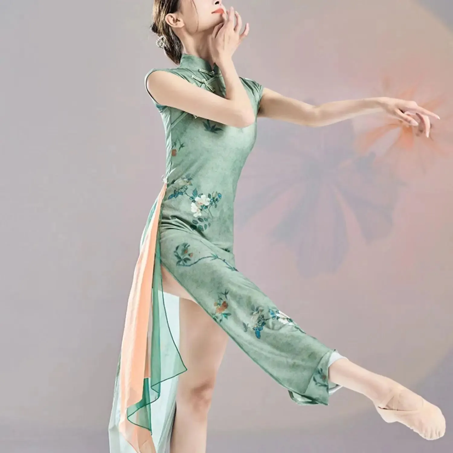 Green Chinese Cheongsam Dance Dress 2024 Modern Qipao Costume