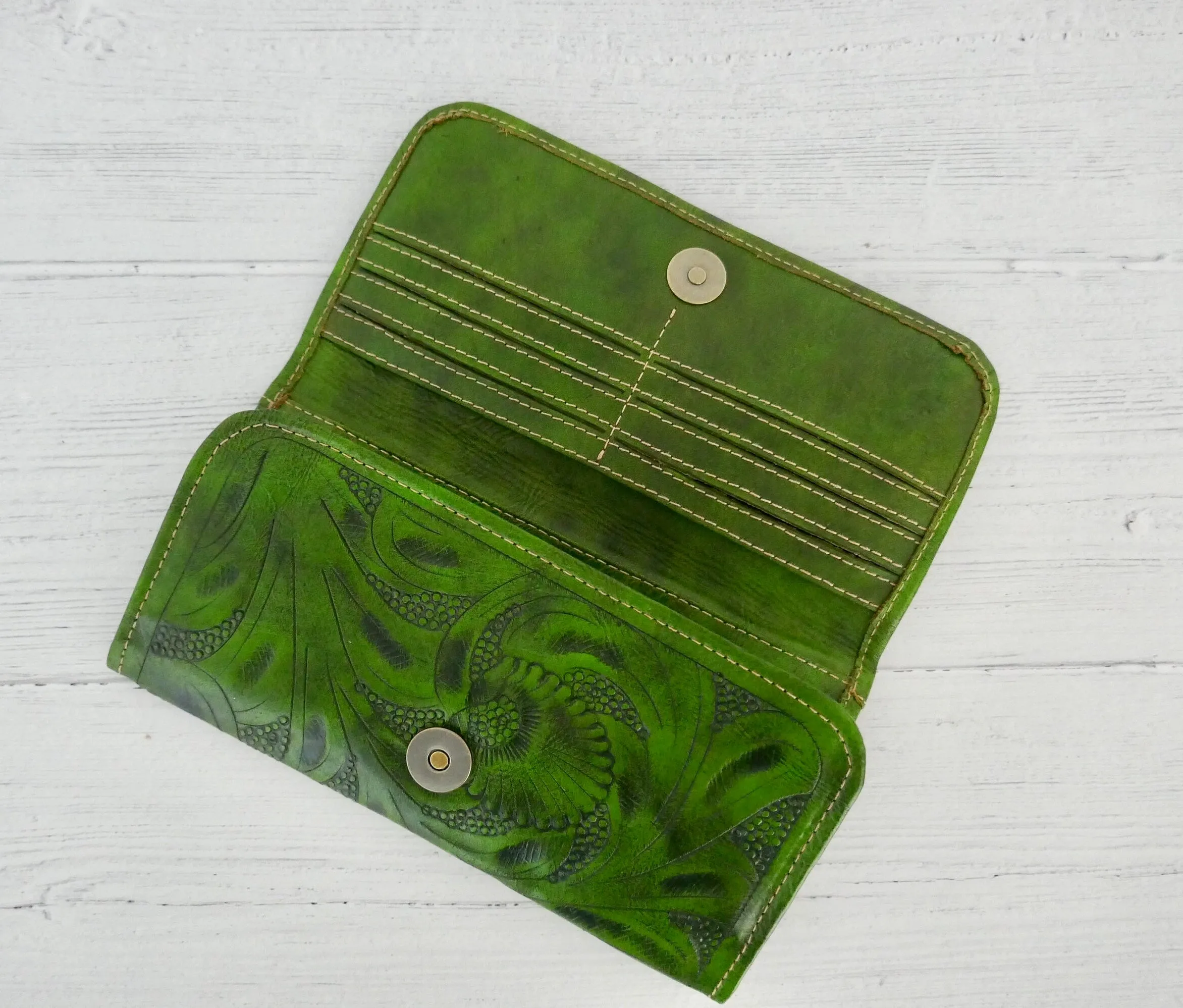 Green Floral Trifold Wallet
