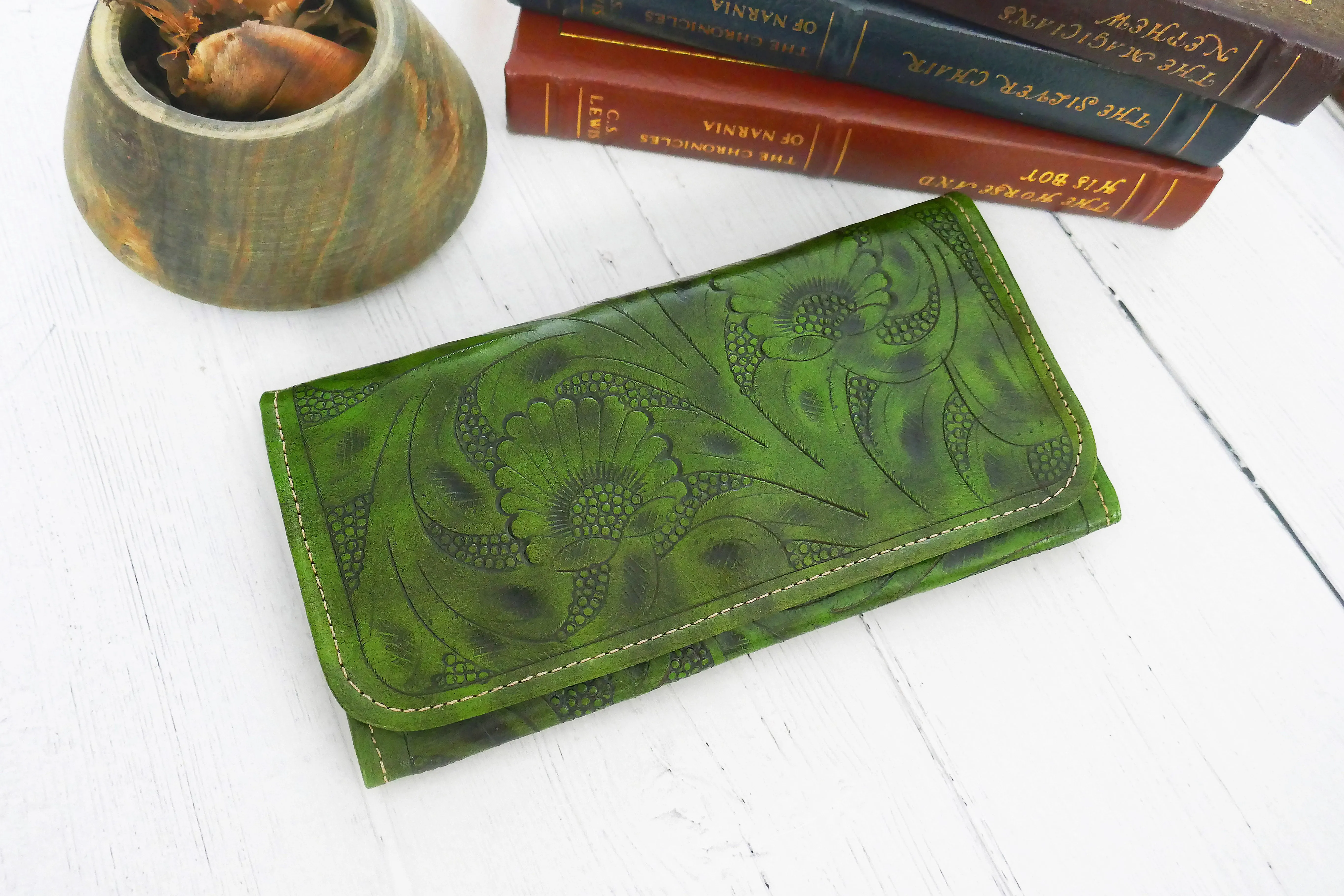 Green Floral Trifold Wallet