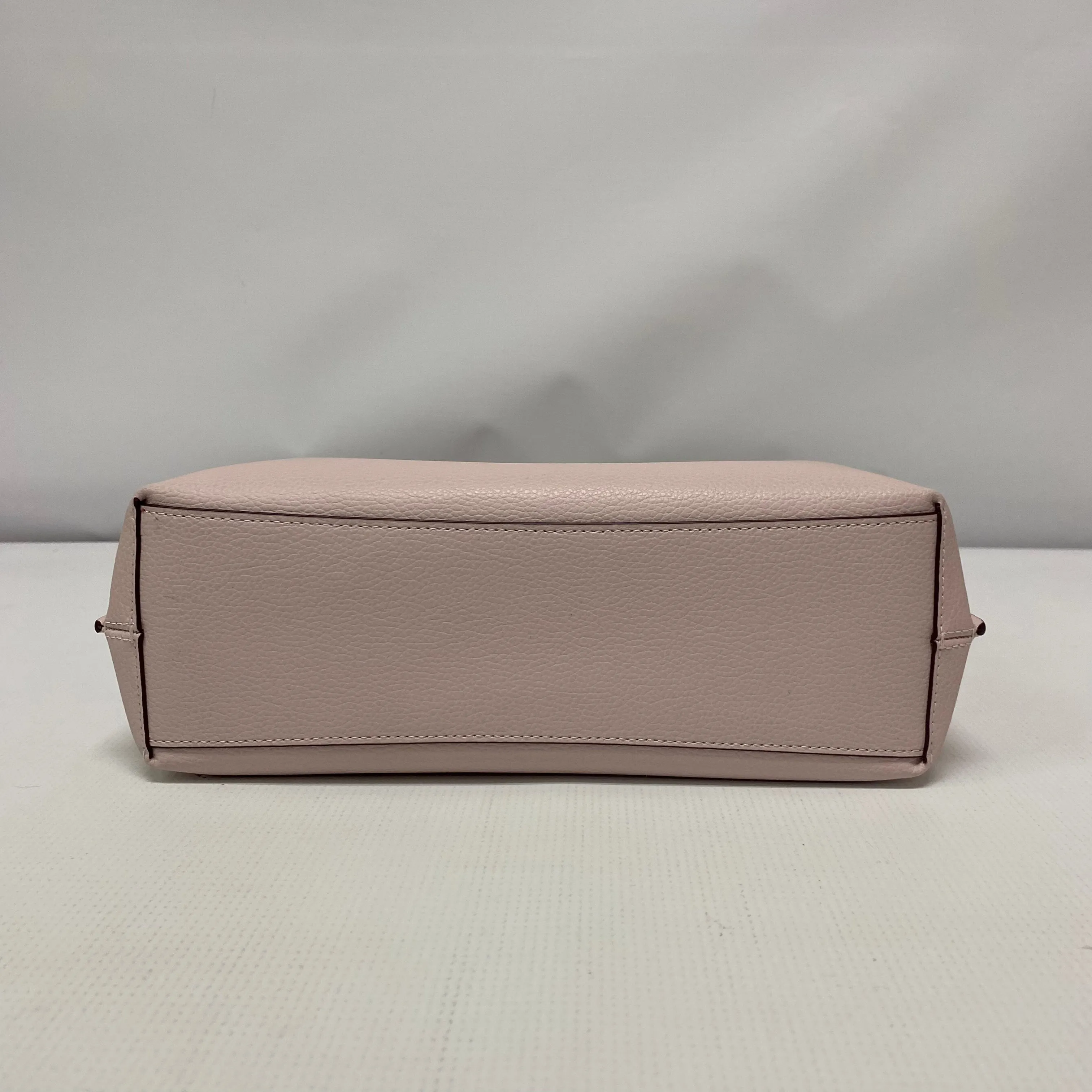 Handbag Designer By Coach  Size: Medium