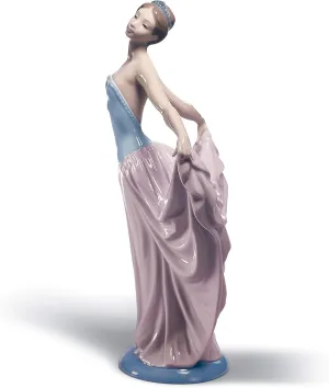 LLADRÓ Glossy Porcelain Ballerina Figure. Decorative Porcelain Dencer Woman Figurine.