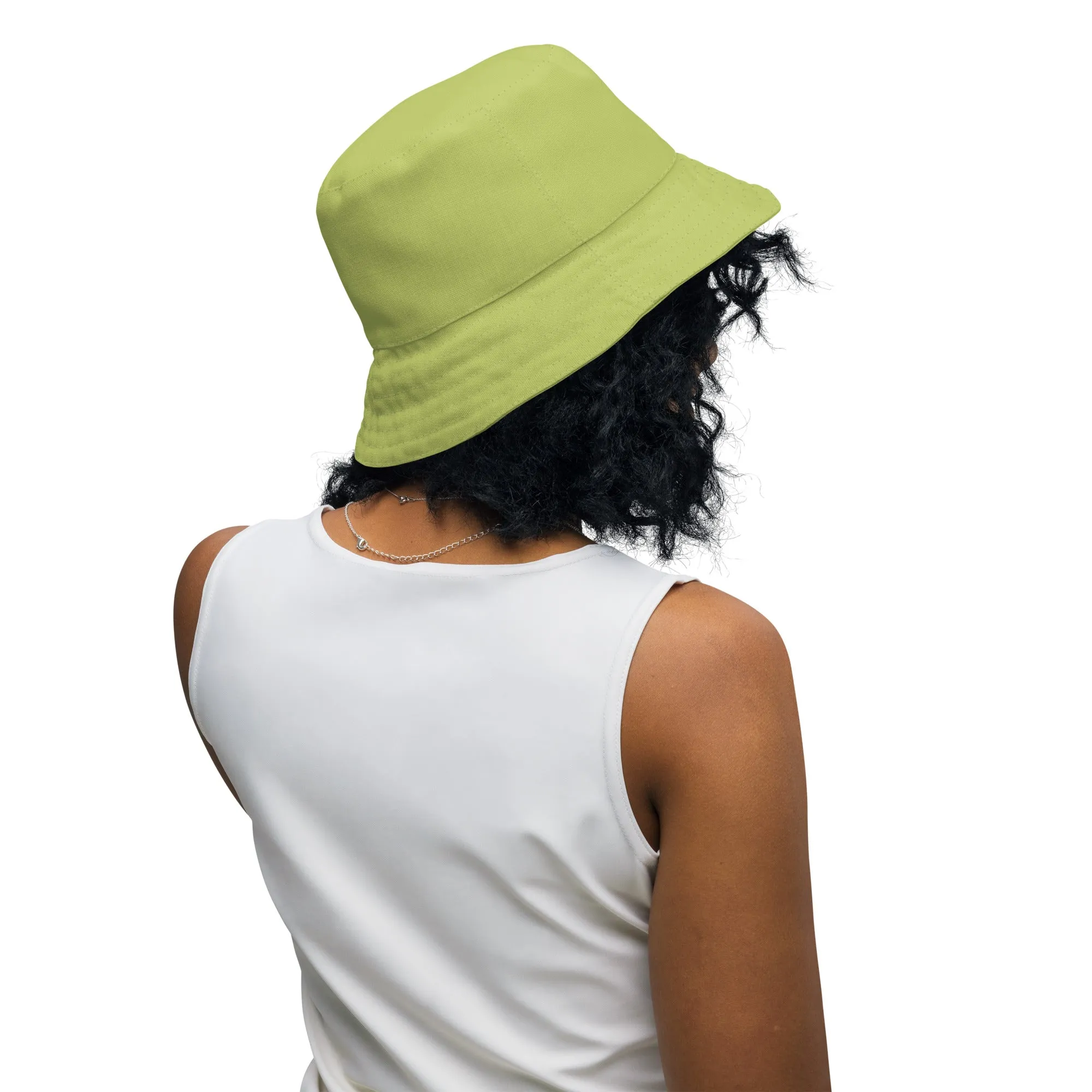 Love with a Twist: Valentine’s Bucket Hat for Wives and Girlfriends
