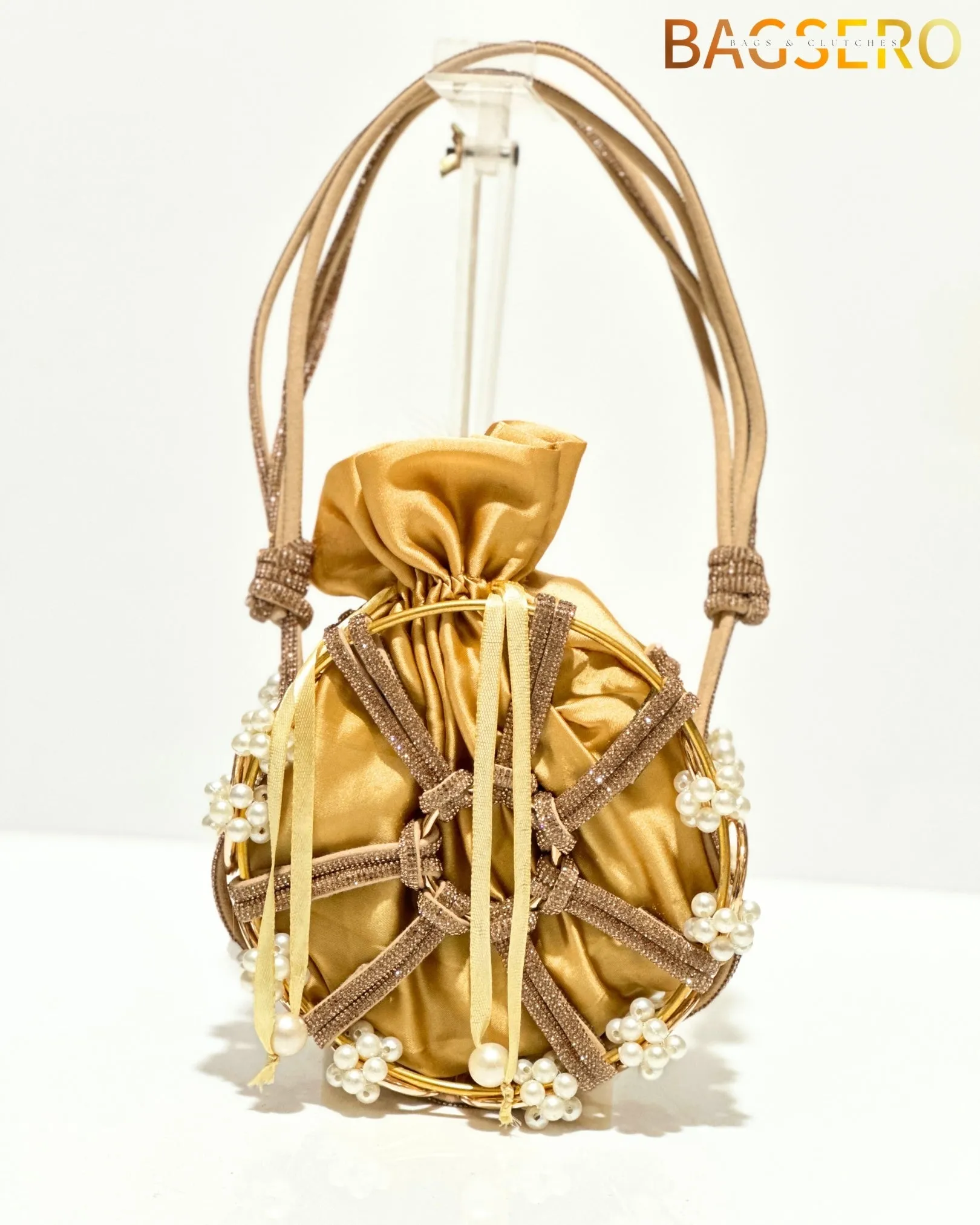Opulent Pearl Bead Clutch