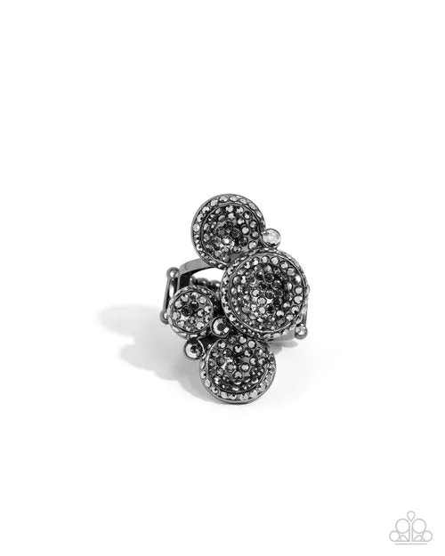Paparazzi Ring ~ Deluxe Discs - Black
