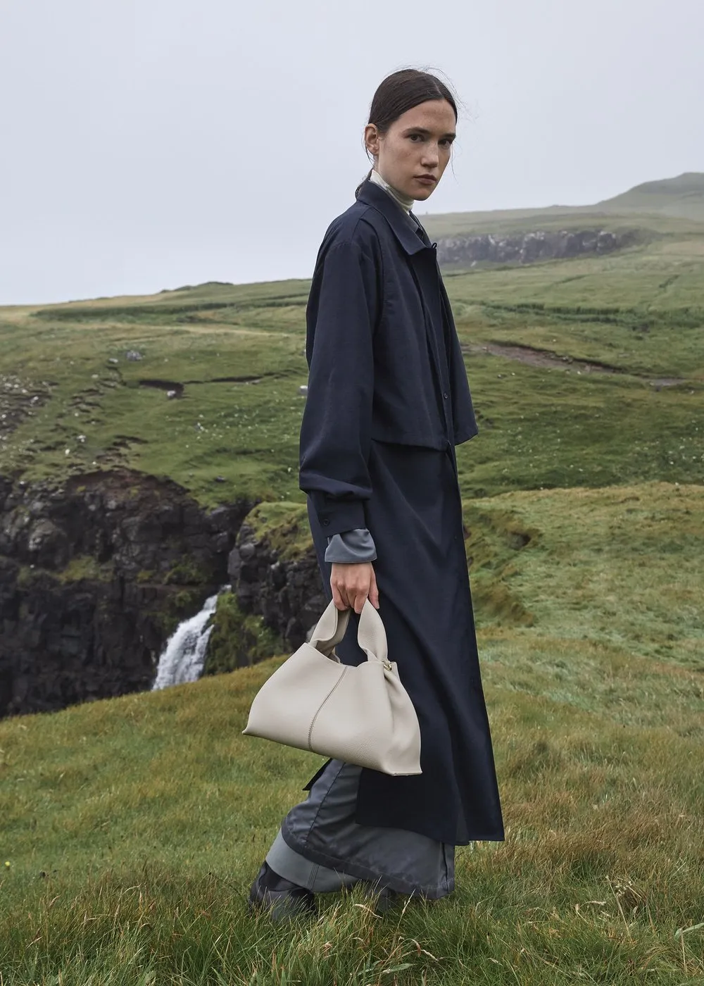 Prestige Leather Shoulder Bag