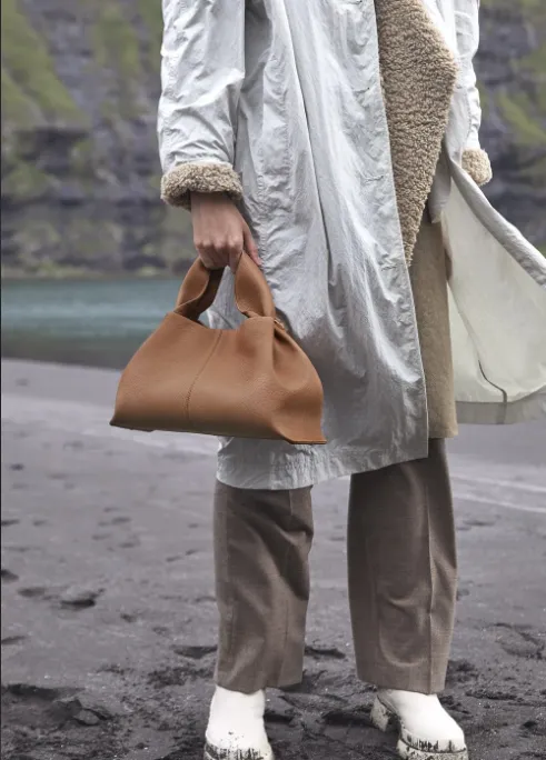 Prestige Leather Shoulder Bag