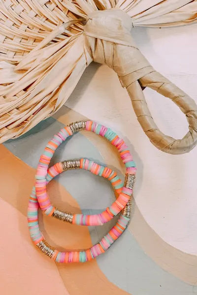SHELBY STRETCH BRACELET IN GROOVY