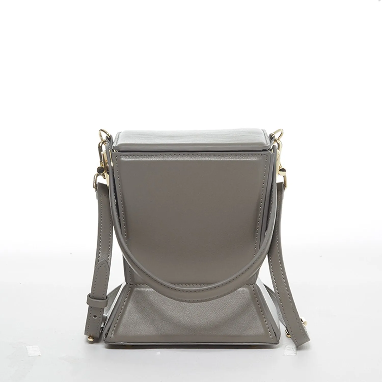 SUSU The Amber Leather Bucket Bag Grey