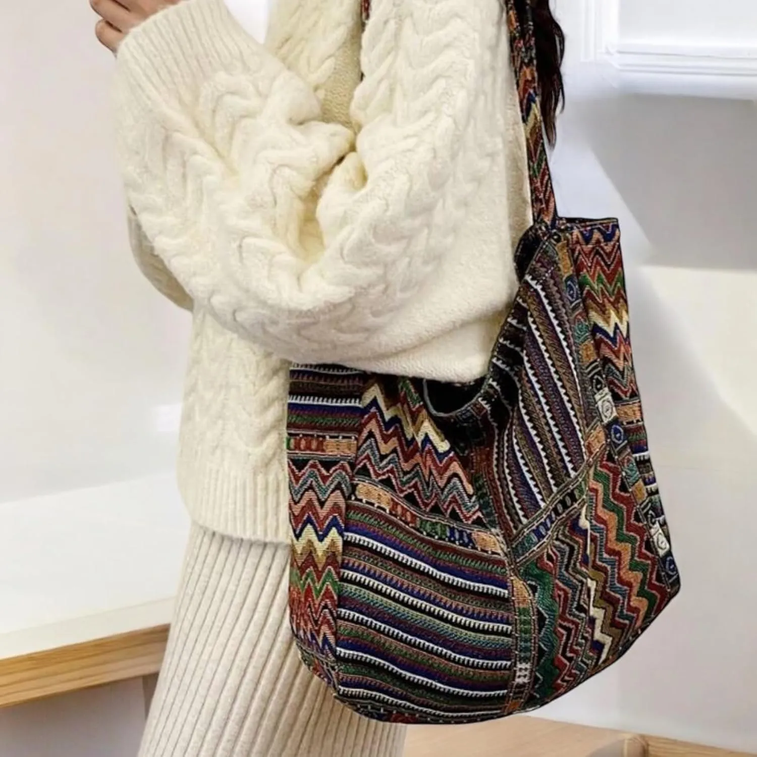 Tapestry Women Botanical Shoulder Tote Bag, Spacious and Durable Ideal for Shopping, Travel & Work