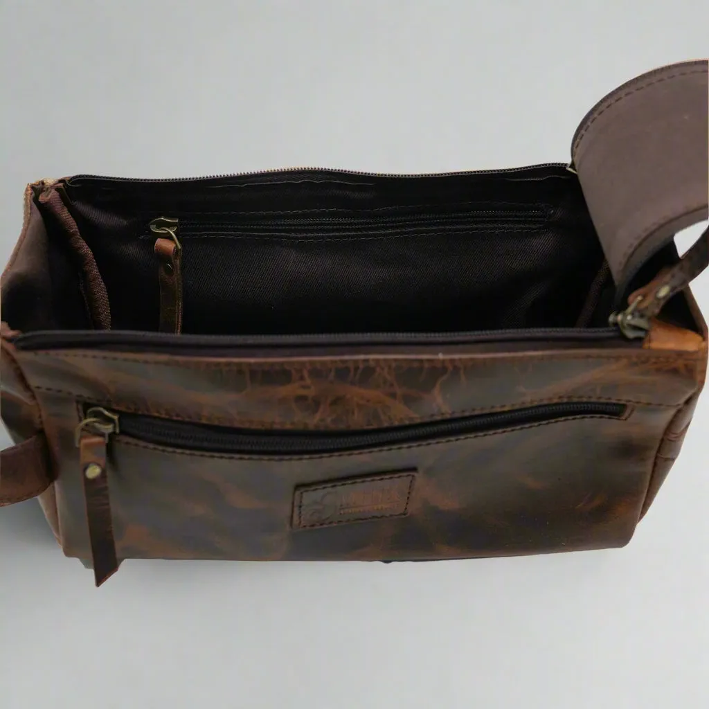 Toiletries Bag - Timeless