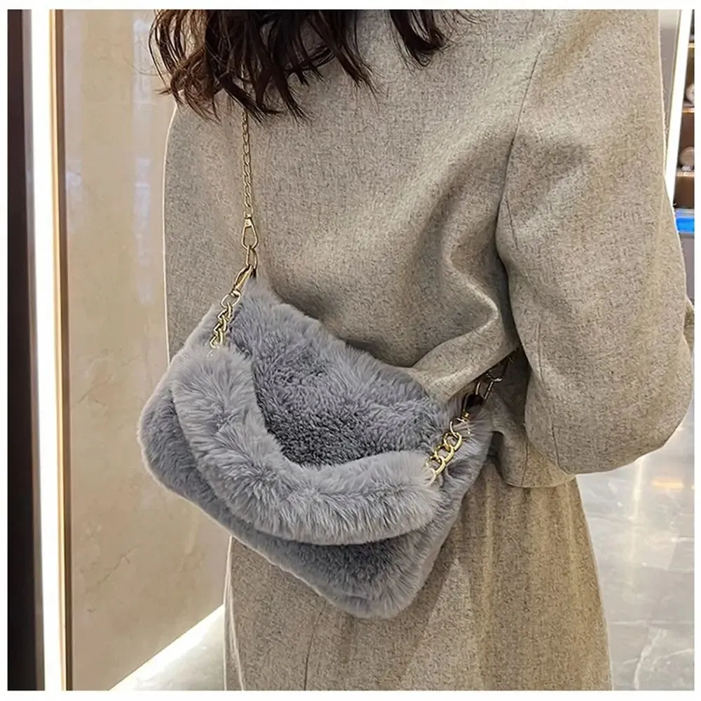 Veloria™ Fluffy Plush Shoulder Bag