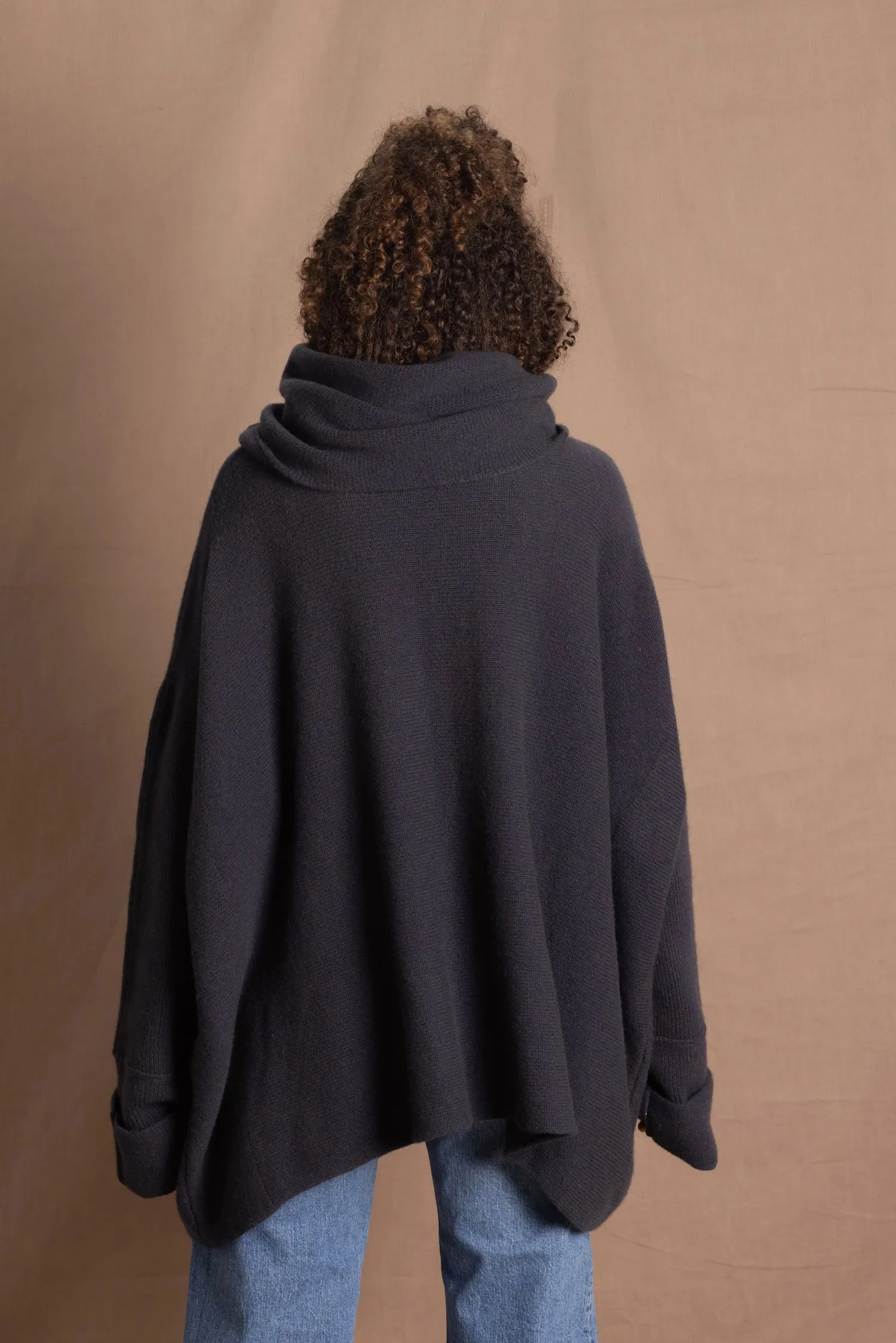 Weekender Cashmere Sweater | Ink