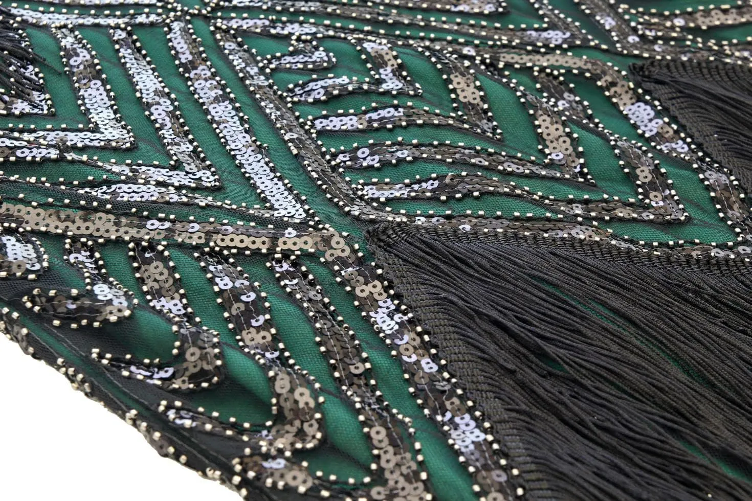 Women Flapper Dress 1920s Gatsby Tassel Sway Dance Cocktail Dress with 20s Accessories Set