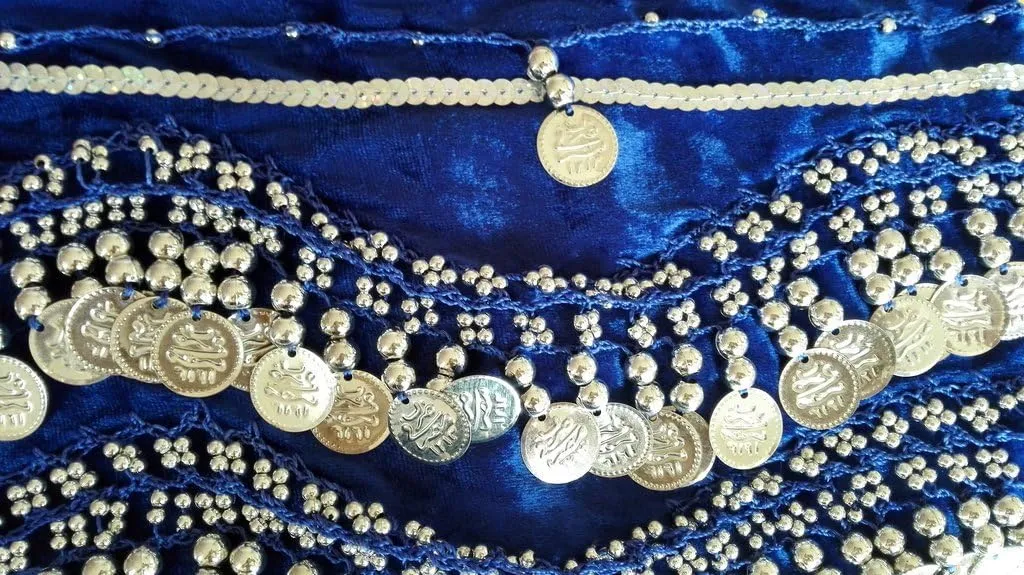 Women's Belly Dance Wave Shape Hip Scarf With Silver Coins