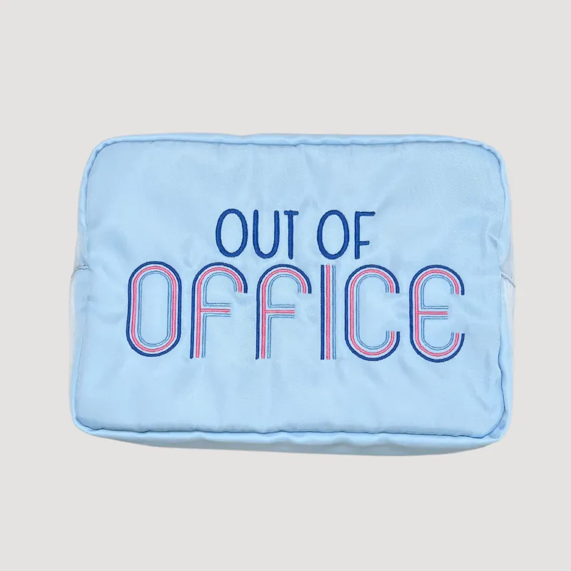XL Essentials Light Blue - OUT OF OFFICE